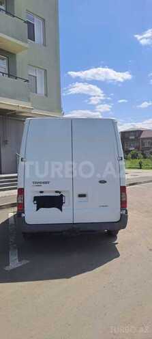 Ford Transit-4