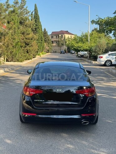Kia Optima-2
