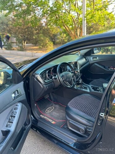 Kia Optima-12