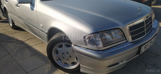 Mercedes C 180-3