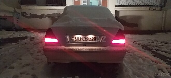Mercedes C 180-4