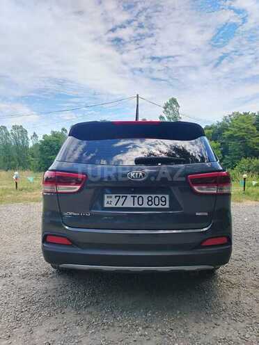 Kia Sorento-2