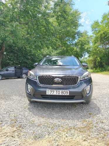 Kia Sorento-1