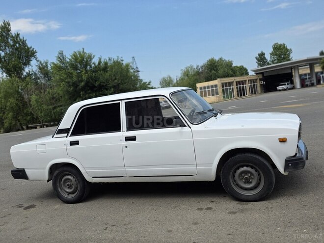 LADA (VAZ) 2107-3