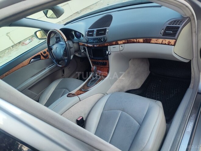 Mercedes E 320-14
