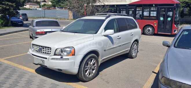 Volvo XC90-2