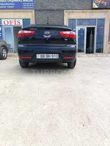 Kia Rio-2