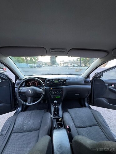Toyota Corolla-8