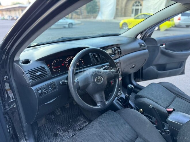 Toyota Corolla-9