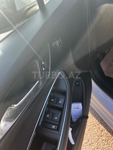 Chevrolet Cruze-8