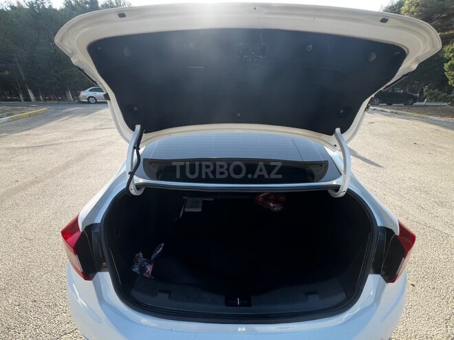 Chevrolet Cruze-15