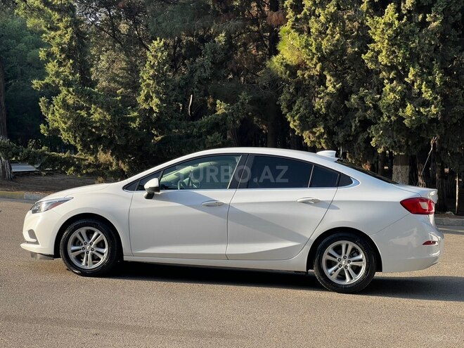 Chevrolet Cruze-4