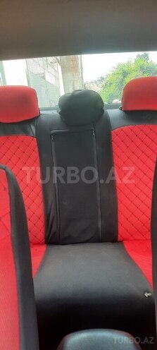 Hyundai Elantra-13