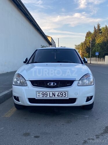 LADA (VAZ) Priora-1
