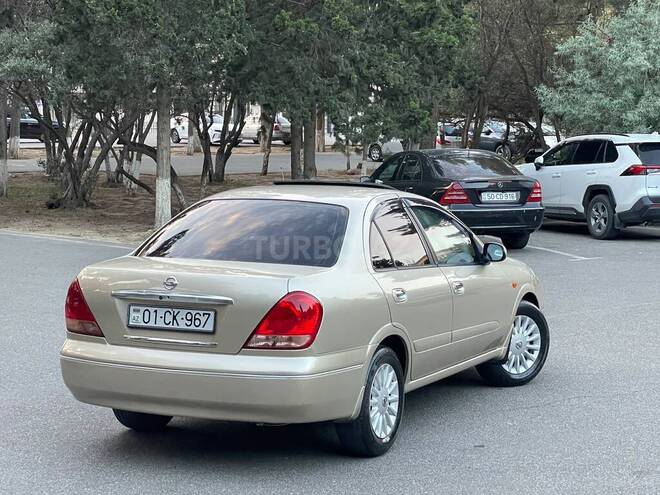 Nissan Sunny-6