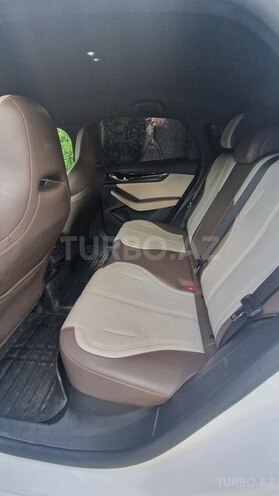 BYD Qin Plus-8