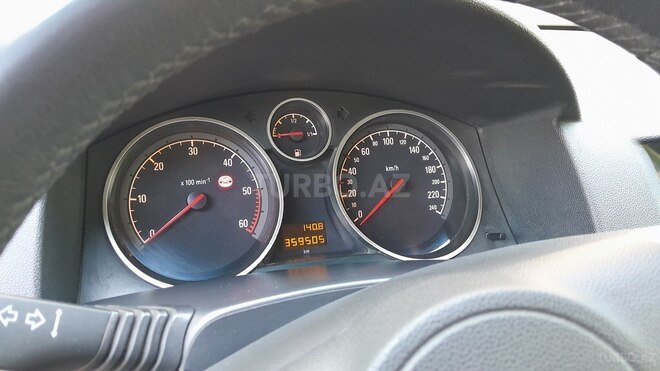 Opel Astra-8