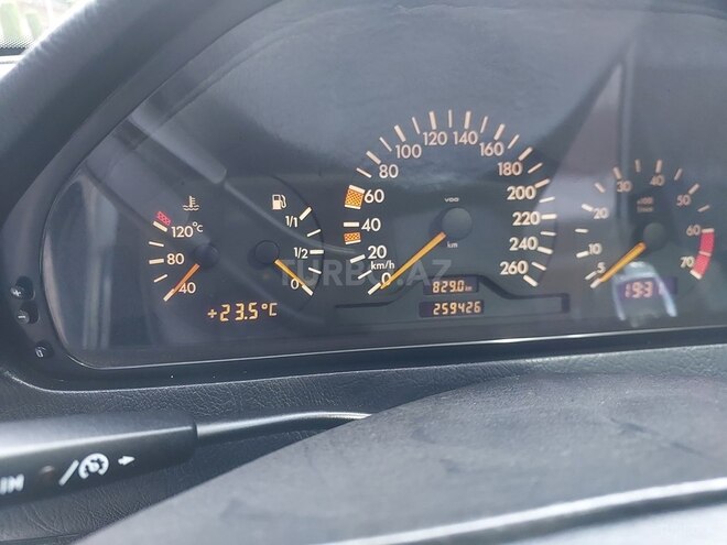Mercedes C 240-10