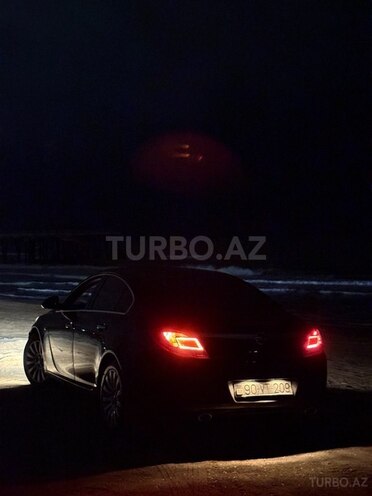 Opel Insignia-8