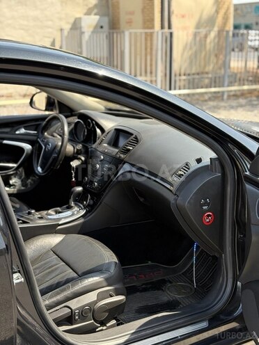 Opel Insignia-14