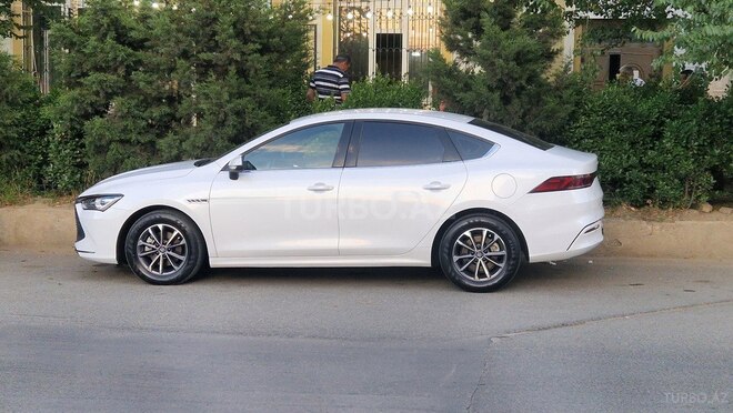 BYD Qin Plus-6