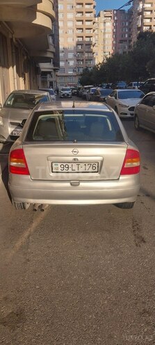 Opel Astra-7