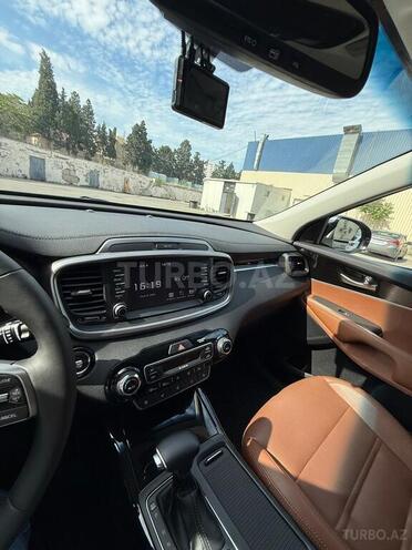 Kia Sorento-2