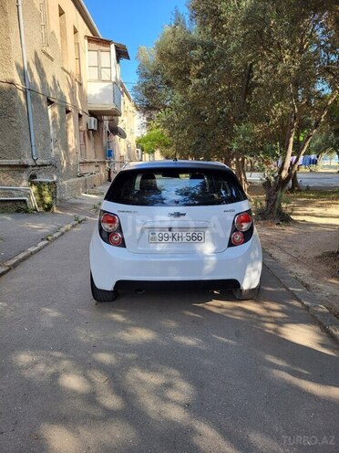 Chevrolet Aveo-2