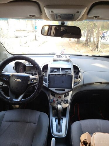 Chevrolet Aveo-3