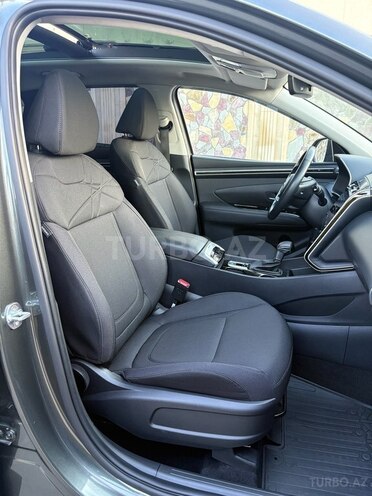 Hyundai Tucson-12