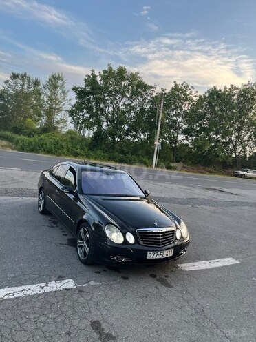 Mercedes E 200-4
