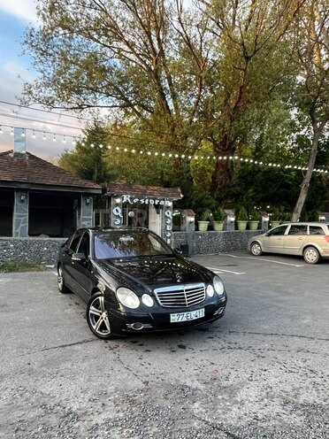 Mercedes E 200-12