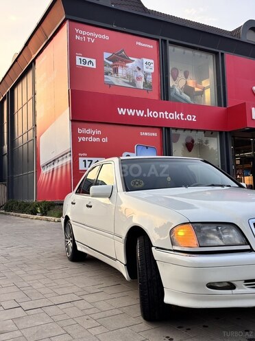 Mercedes C 230-4