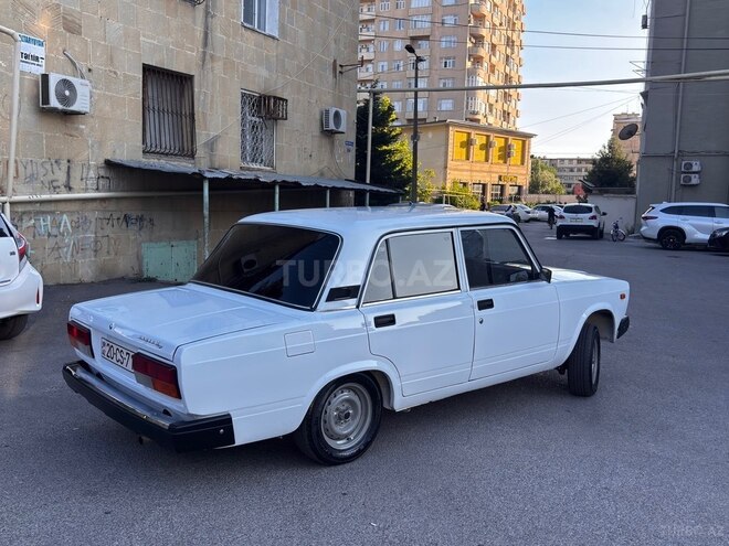 LADA (VAZ) 2107-10