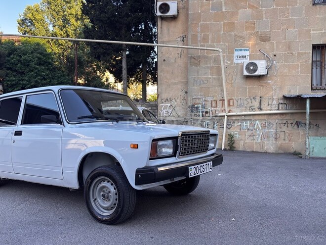 LADA (VAZ) 2107-13
