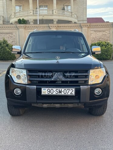 Mitsubishi Pajero-17