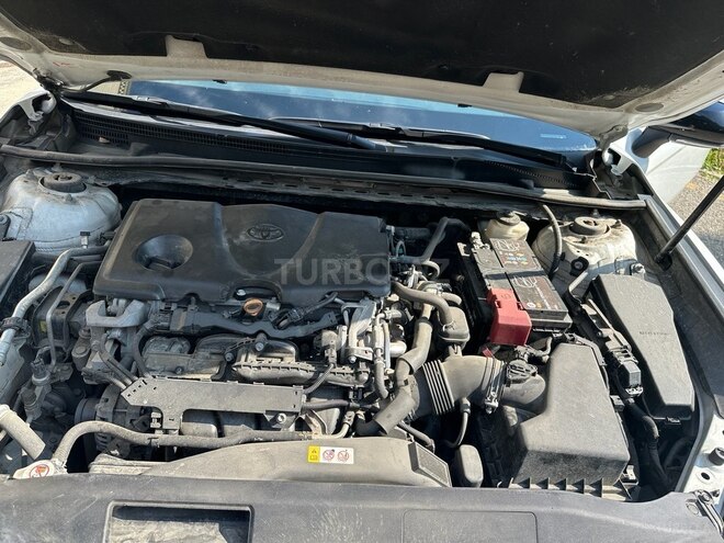 Toyota Camry-9