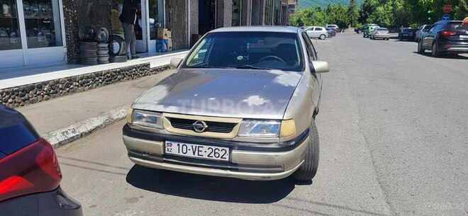 Opel Vectra-1