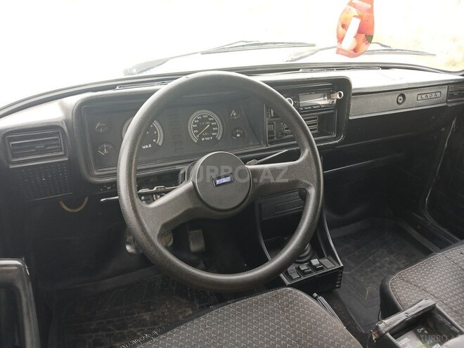 LADA (VAZ) 2107-9