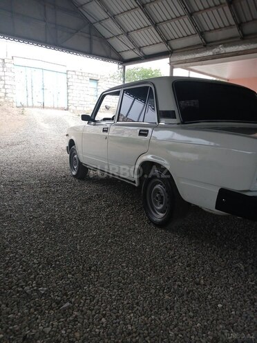 LADA (VAZ) 2107-5