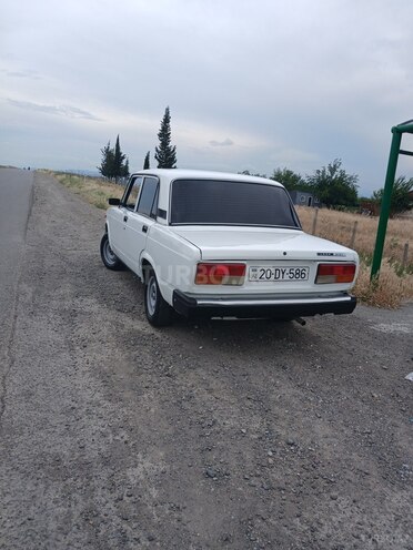 LADA (VAZ) 2107-4