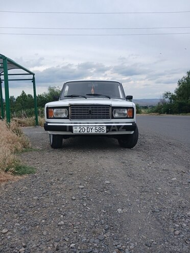 LADA (VAZ) 2107-1