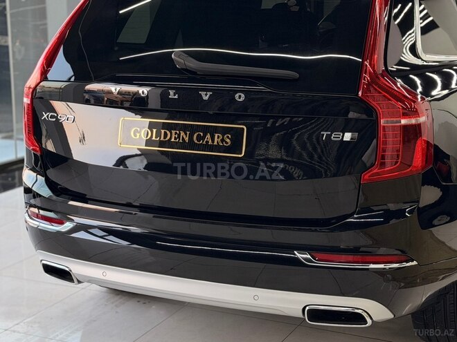 Volvo XC90-6