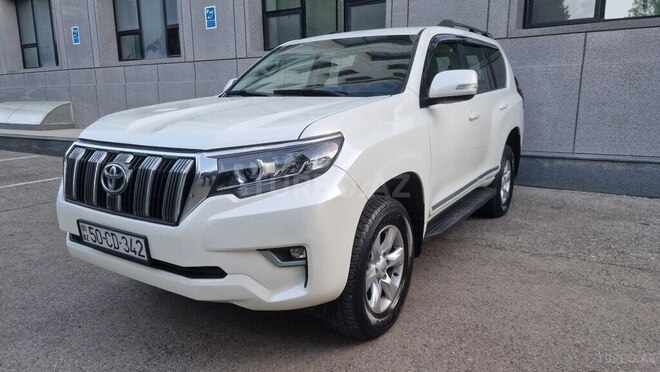 Toyota Land Cruiser Prado-6