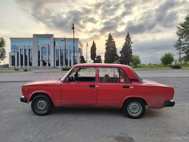 LADA (VAZ) 2107-5