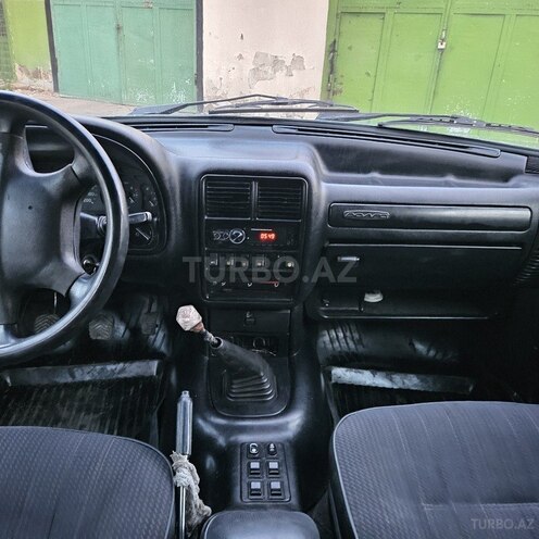 GAZ 31105 "Volga"-3