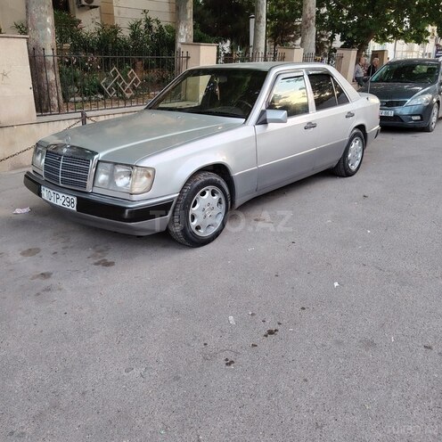 Mercedes 200 E-5