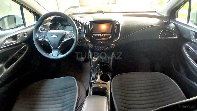 Chevrolet Cruze-5