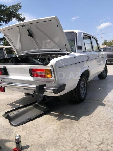 LADA (VAZ) 2106-4