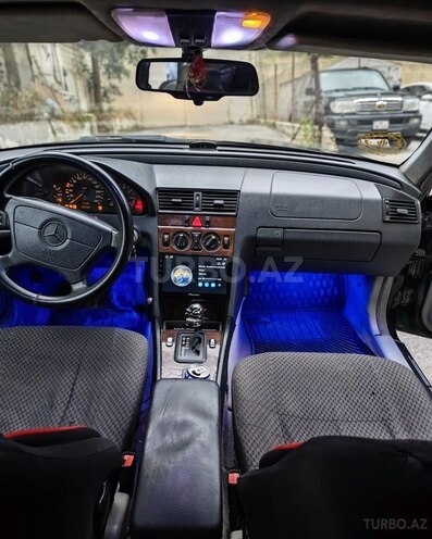 Mercedes C 200-5